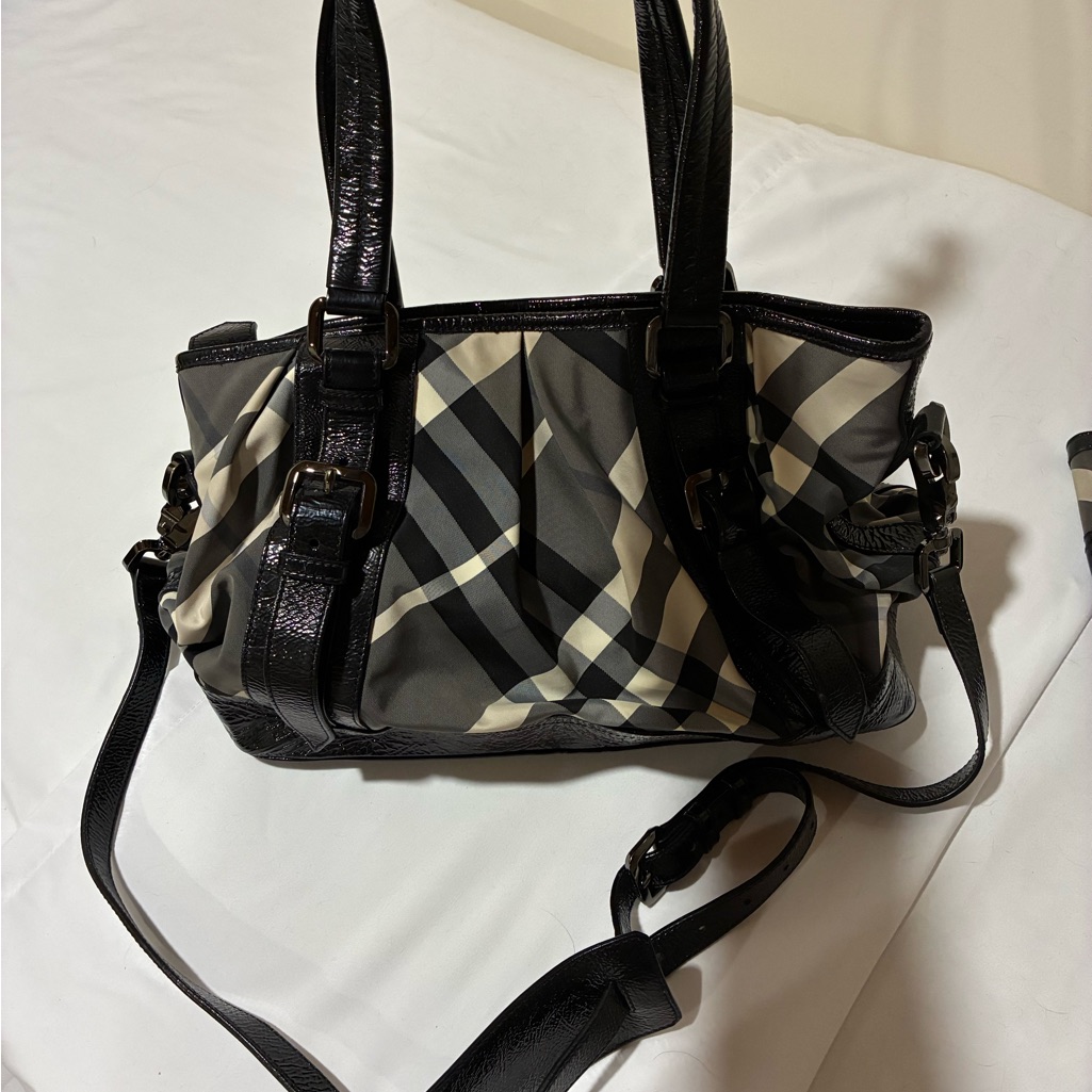 Authentic Burberry Nova Check Nylon Black And Cream Women's Bag And Wallet